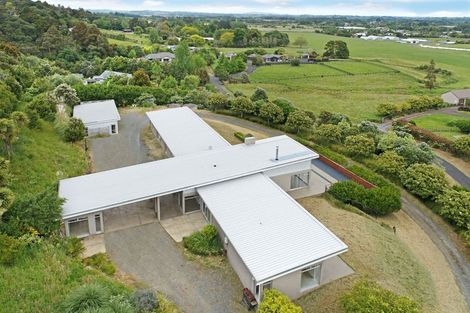 Photo of property in 58 Old Barn Road, Opaheke, Papakura, 2584