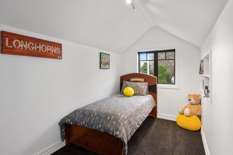 Photo of property in 36 Kahu Road, Fendalton, Christchurch, 8041