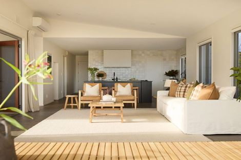 Photo of property in 151 Durham Drive, Havelock North, 4130