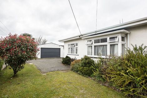 Photo of property in 55 Forest Lake Road, Forest Lake, Hamilton, 3200