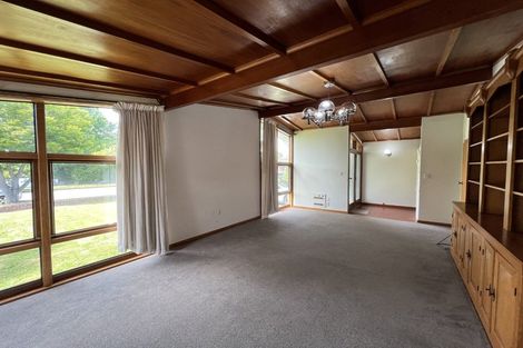 Photo of property in 4 Newbridge Place, Ilam, Christchurch, 8041