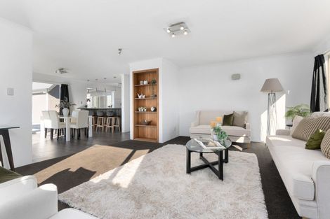 Photo of property in 39 Beauford Place, Parklands, Christchurch, 8083