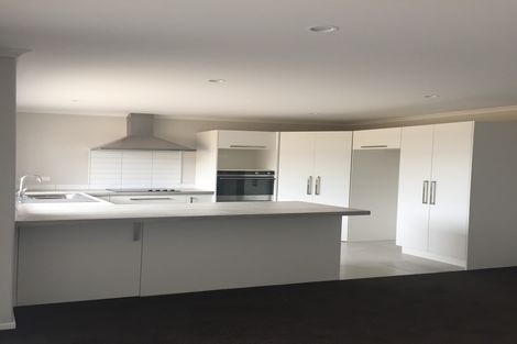 Photo of property in 22 Huka Heights Drive, Rangatira Park, Taupo, 3330