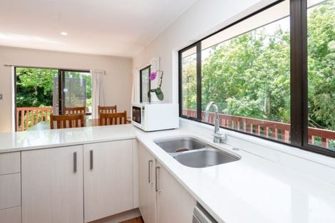 Photo of property in 39a Evelyn Road, Cockle Bay, Auckland, 2014