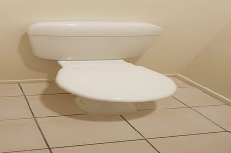 Photo of property in 4/3 Orwell Road, Greenhithe, Auckland, 0632