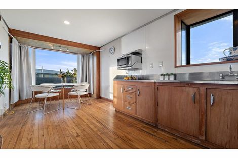 Photo of property in 11 Garvins Road, Hornby, Christchurch, 8042