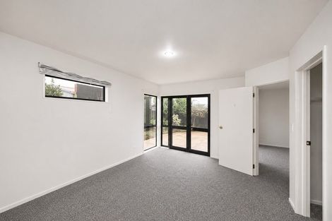 Photo of property in 32 Stewart Crescent, Hokowhitu, Palmerston North, 4410