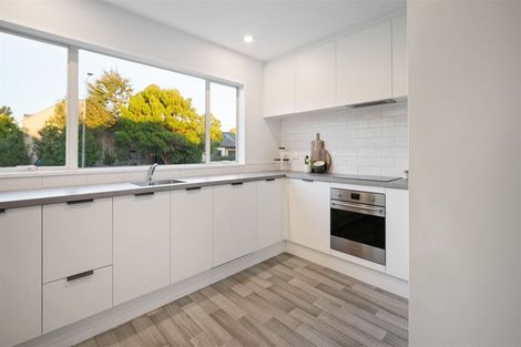 Photo of property in 4 Monterey Place, Parklands, Christchurch, 8083