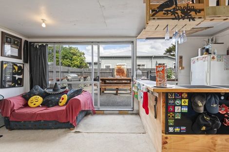 Photo of property in 9 Johnson Street, Bulls, 4818