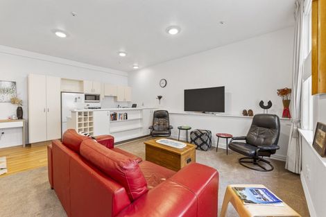 Photo of property in 12/31 Dowling Street, Dunedin Central, Dunedin, 9016