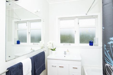 Photo of property in 134 De Lautour Road, Inner Kaiti, Gisborne, 4010