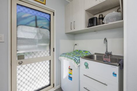 Photo of property in 106 Latham Street, Marewa, Napier, 4110