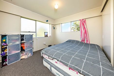 Photo of property in 1/30 Coles Crescent, Papakura, 2110