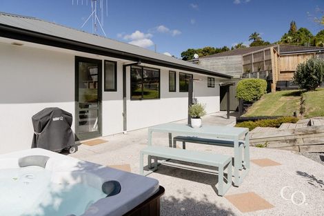 Photo of property in 6 Avon Rise, Welcome Bay, Tauranga, 3112