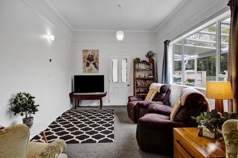 Photo of property in 16a Regan Street, Stratford, 4332