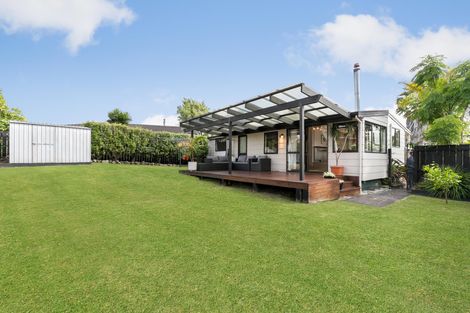 Photo of property in 165 Carnoustie Drive, Wattle Downs, Auckland, 2103
