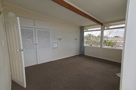Photo of property in 1/37 Coronation Road, Hillcrest, Auckland, 0627