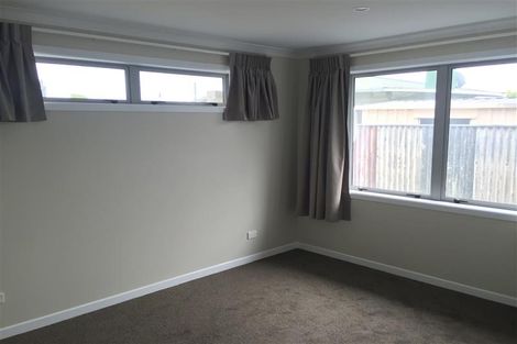 Photo of property in 6 Bridgeman Lane, Mayfair, Hastings, 4122