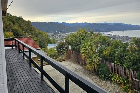 Photo of property in 35 Mulberry Street, Maungaraki, Lower Hutt, 5010