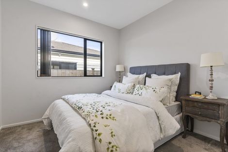 Photo of property in 22 Selwyn Downs Lane, Opaheke, Papakura, 2113