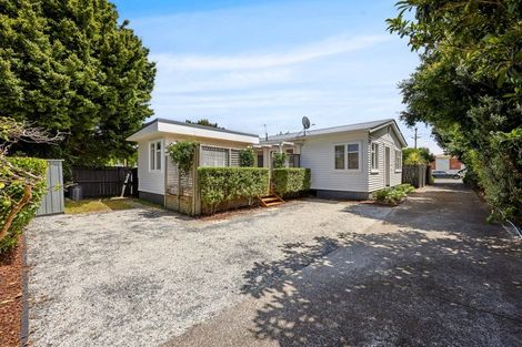 Photo of property in 44 Wellesley Road, Mangere Bridge, Auckland, 2022