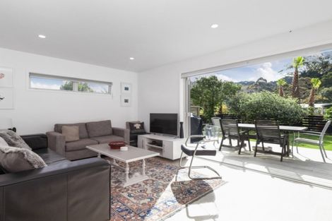 Photo of property in 542 Leigh Road, Whangateau, Warkworth, 0985