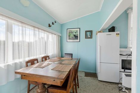 Photo of property in 113 Cornfoot Street, Castlecliff, Whanganui, 4501