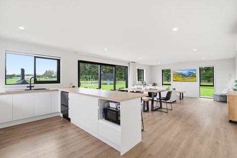 Photo of property in 175 Fairweather Road, Mill Road, Invercargill, 9872