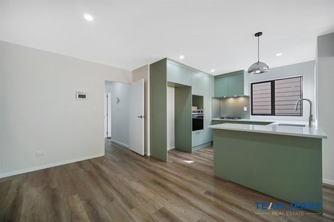 Photo of property in 21 Combat Street, Papakura, 2110