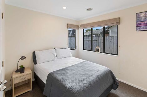 Photo of property in 27 Kilkenny Place, Fitzherbert, Palmerston North, 4410