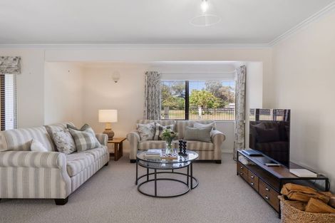 Photo of property in 1 Gumtree Rise, Otamatea, Whanganui, 4500