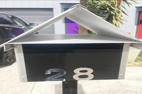 Photo of property in 28 Kevale Place, Manurewa, Auckland, 2102