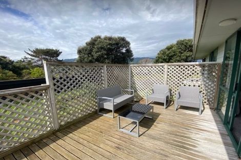 Photo of property in 31 Rutherford Drive, Waikanae Beach, Waikanae, 5036