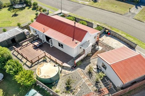 Photo of property in 10 Taonui Street, Waitarere Beach, Levin, 5510