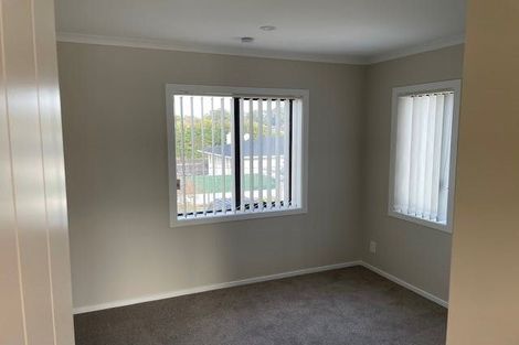 Photo of property in 3 Edwards Avenue, Henderson, Auckland, 0610