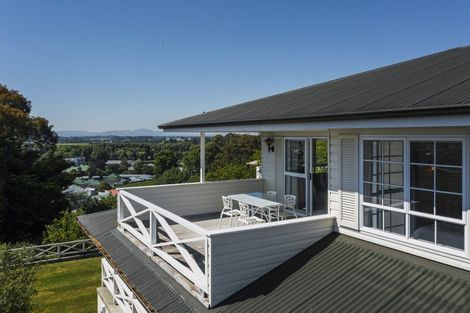 Photo of property in 81 Churchill Drive, Taradale, Napier, 4112