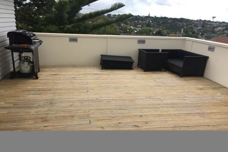 Photo of property in 2 Finchley Road, Torbay, Auckland, 0632