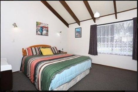 Photo of property in 12b Oxford Street, Marton, 4710