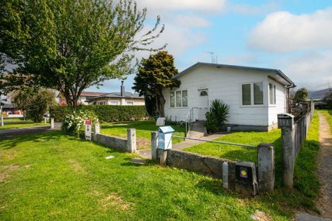 Photo of property in 19 Clive Road, Katikati, 3129