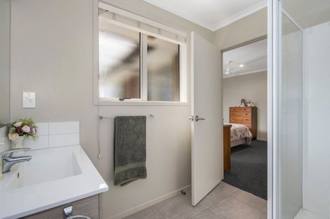 Photo of property in 20 Hoggard Place, Katikati, 3129