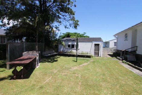 Photo of property in 27 Bowater Place, Manurewa, Auckland, 2102