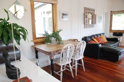 Photo of property in 14 Kurupae Road, Hilltop, Taupo, 3330