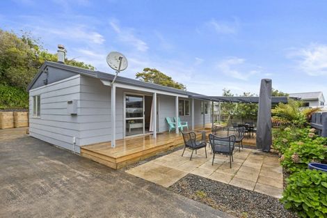 Photo of property in 43a Wallis Street, Raglan, 3225