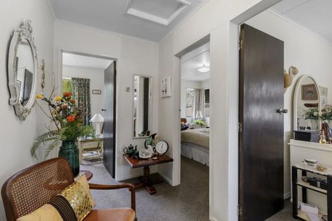 Photo of property in 298 Wellington Road, Wainuiomata, Lower Hutt, 5014