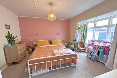 Photo of property in 1042 Heaphy Terrace, Fairfield, Hamilton, 3214