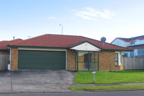 Photo of property in 15 Castlemaine Close, Dannemora, Auckland, 2016