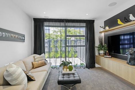 Photo of property in 51 Innes Road, St Albans, Christchurch, 8052