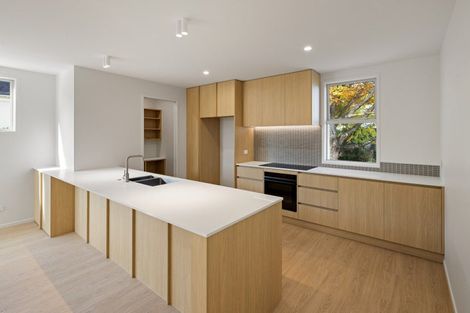 Photo of property in 4/2 Woodstock Road, Fairfield, Hamilton, 3214