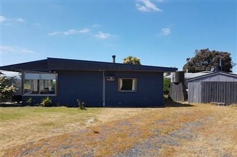 Photo of property in 30 Holton Road, Amberley, 7481