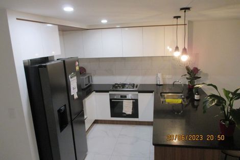 Photo of property in 47b Soaring Bird Drive, Takanini, 2112